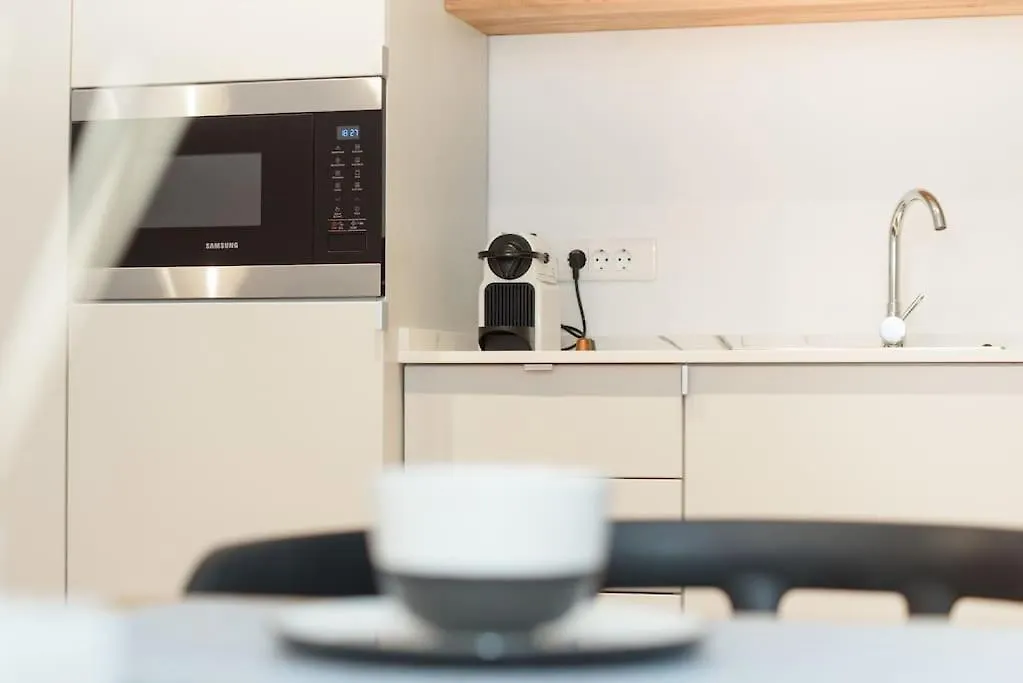 Bianco 19 - Central Studio Universitate - Old Town 부쿠레슈티